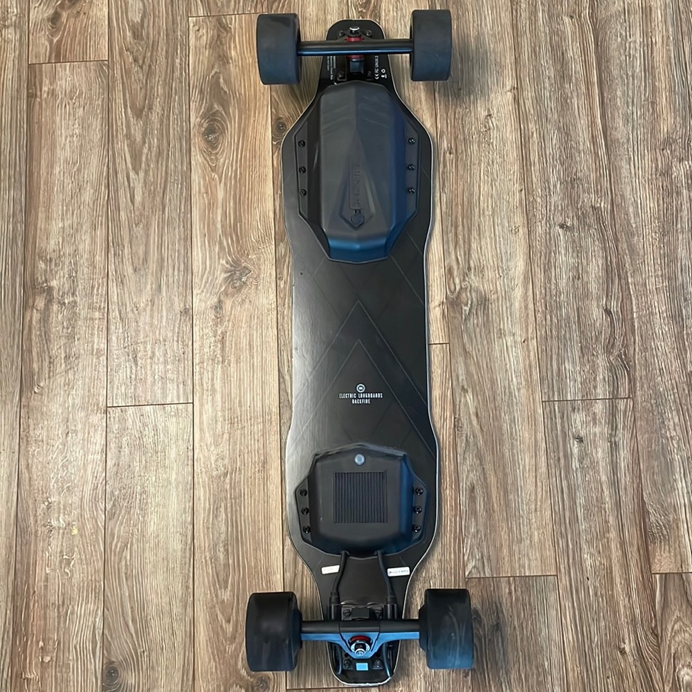 Backfire G2 with Super Power Hobbywing Motors and 96mm Wheels (FREE HELMET)